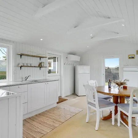 Casa vacanze 1 Bedroom Beautiful In